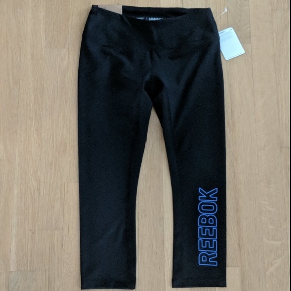 Reebok Skinny Capris - Picture 3 of 13